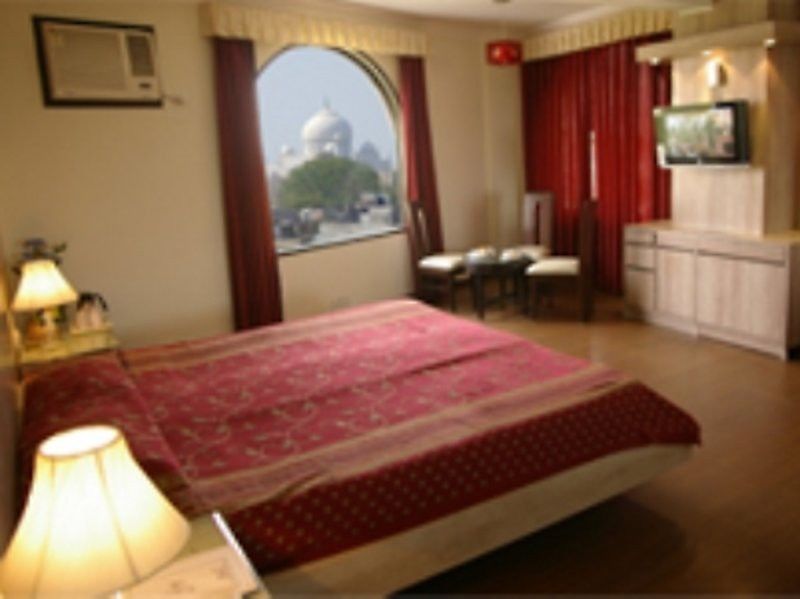 Hotel Pushp Villa Agra Taj East Gate Экстерьер фото