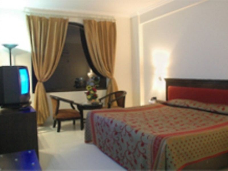 Hotel Pushp Villa Agra Taj East Gate Экстерьер фото